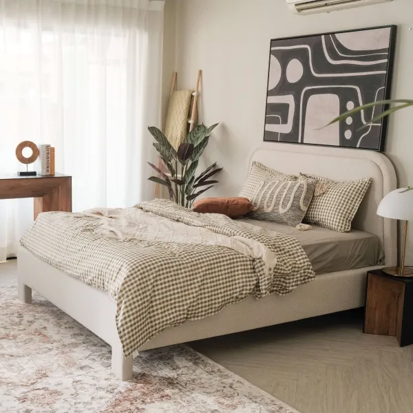 Charlotte Chiffon Beige Queen Bed