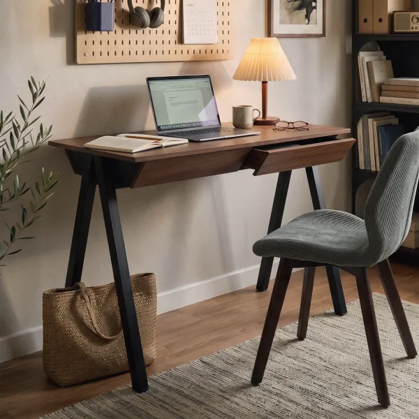 Klin Walnut Desk
