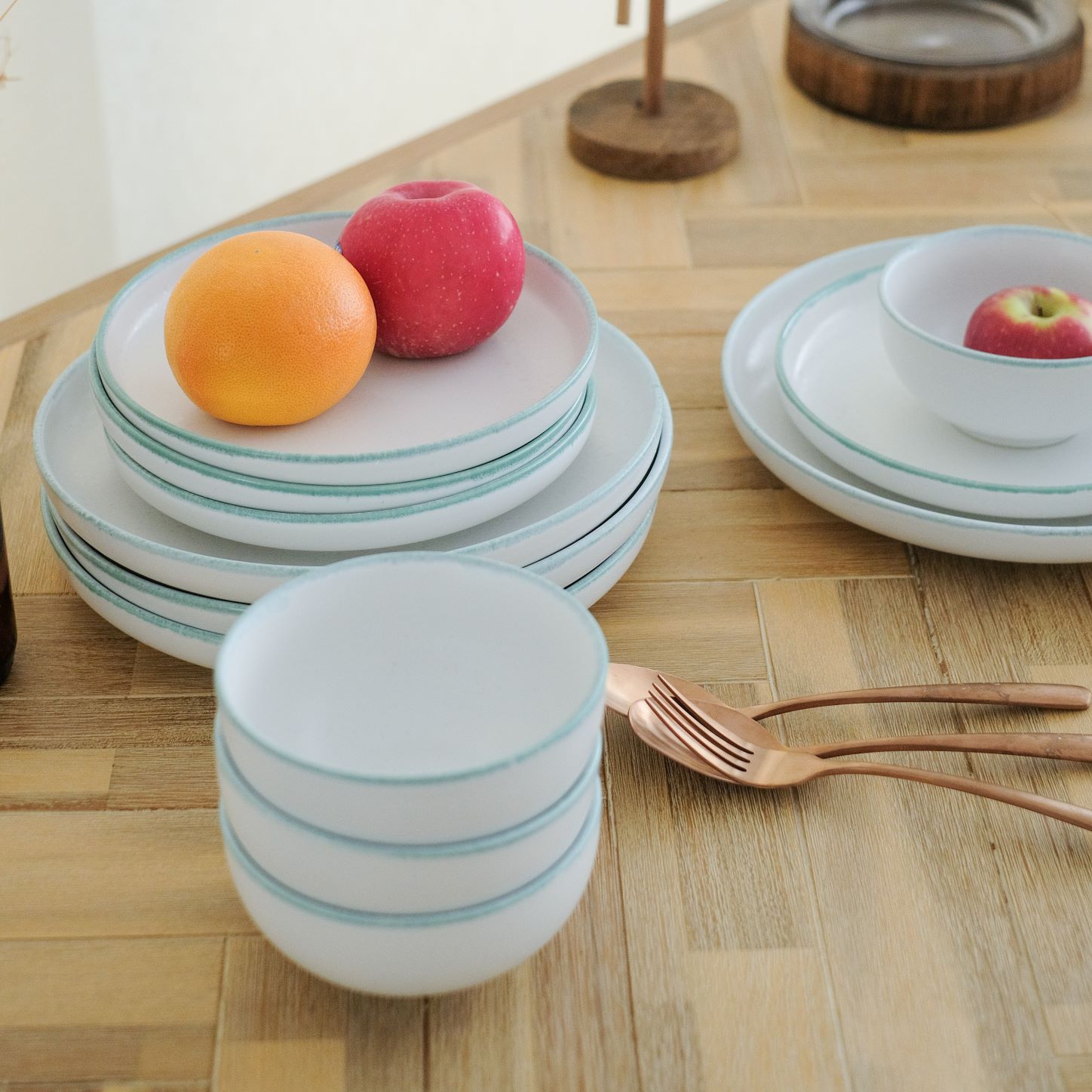 Crystal Tiffany Reactive Rim12-piece Dinner Set