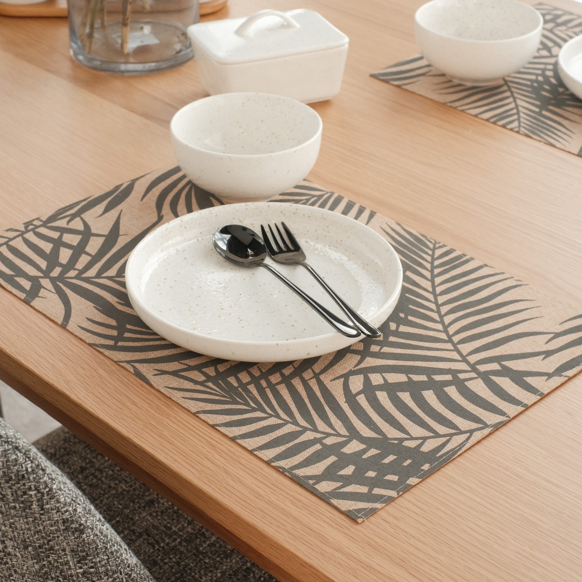 Linen Printed Grey Palm Placemat