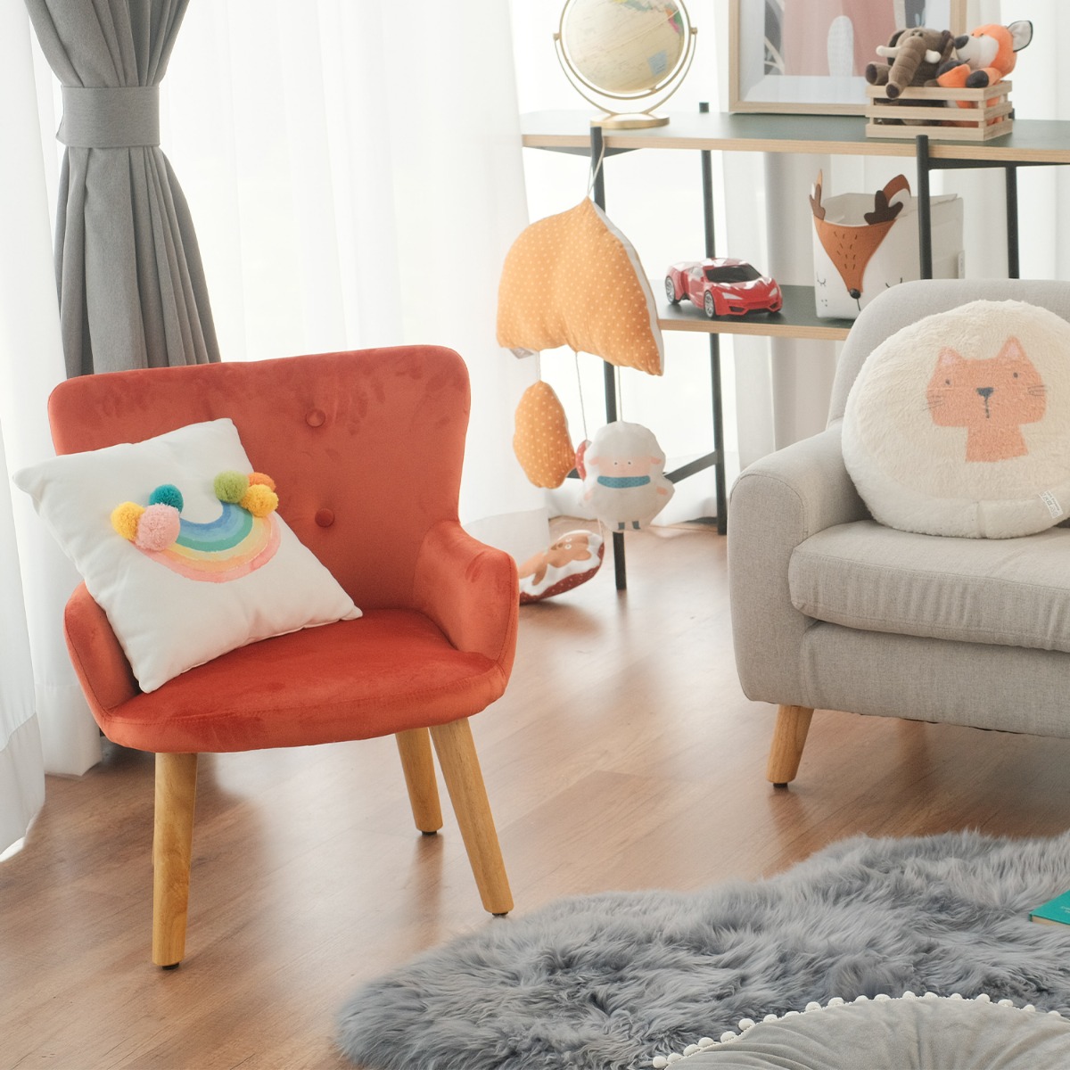 Dolly Kids Carrot Velvet Chair