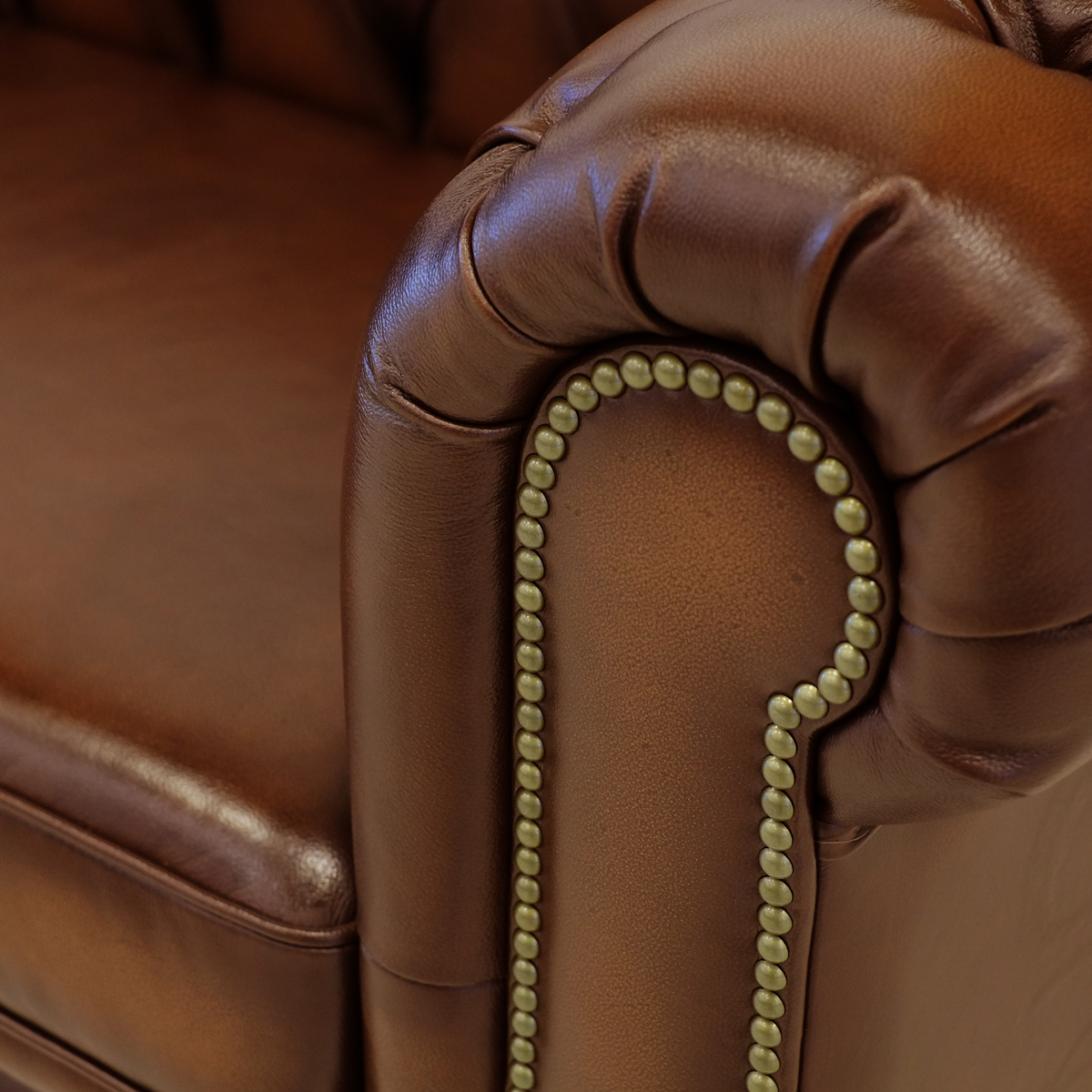Kinsley Wash-Off Leather Chesterfield 3 Seater Sofa