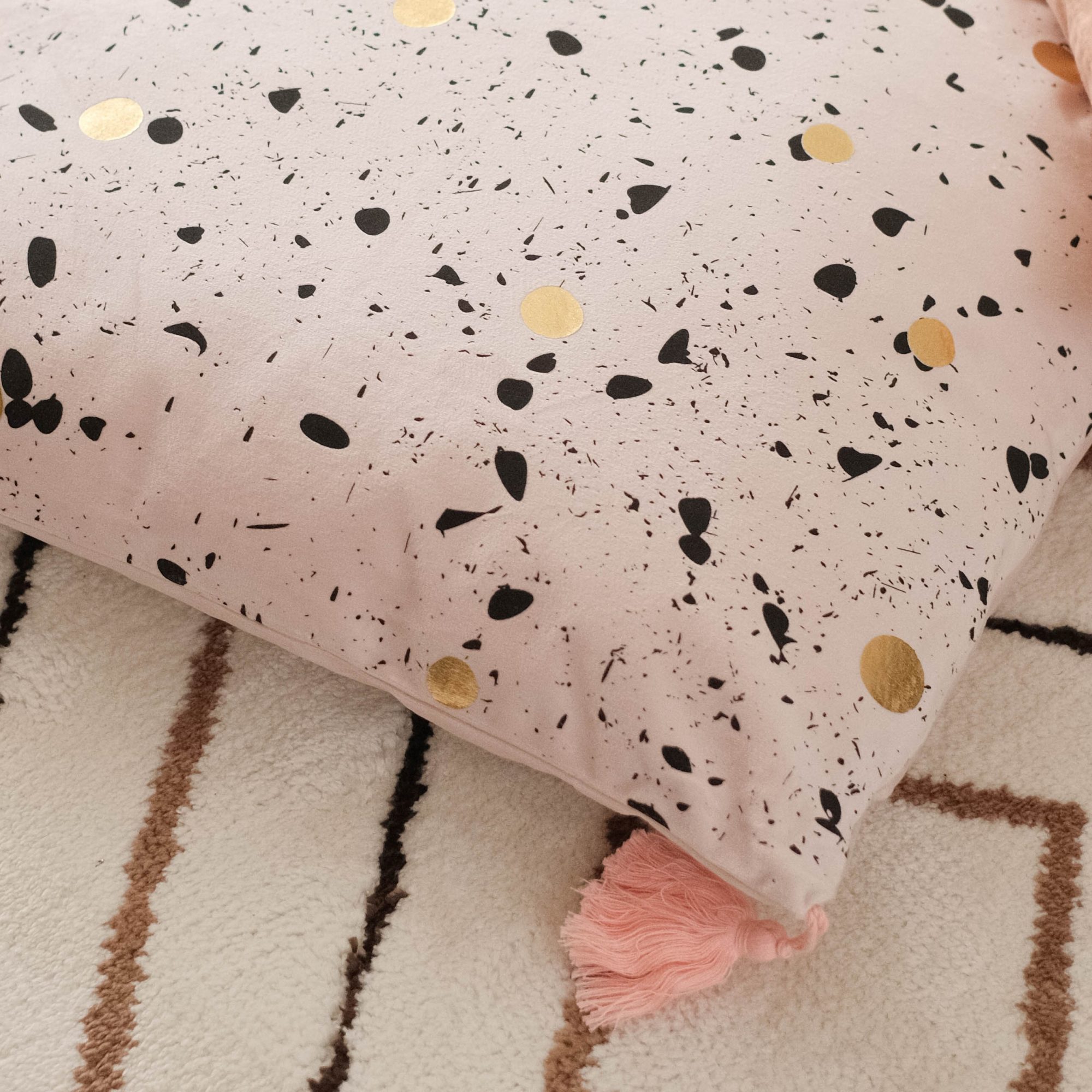 Tabitha Pink Velvet Cushion with Tassels 45x45