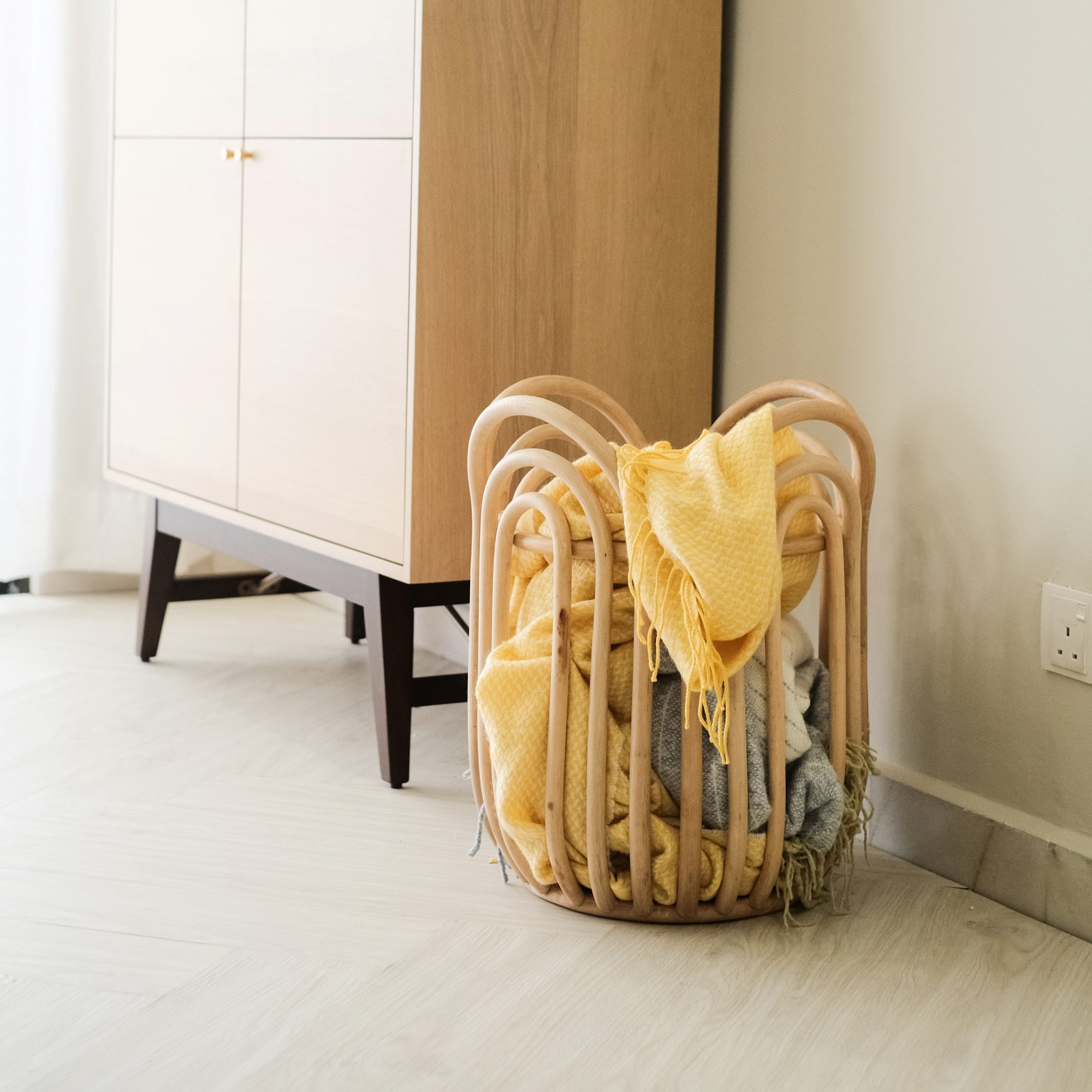 Bow Small Basket