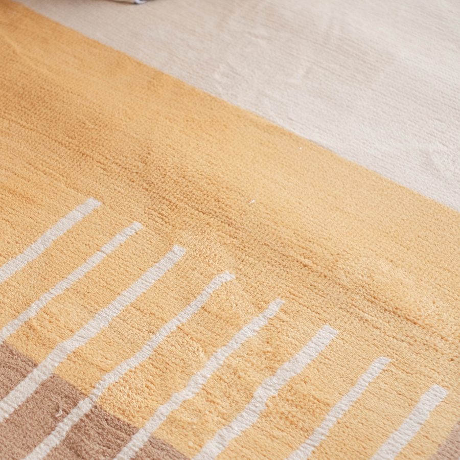 Freja Tufted Microfiber Rug 190x290cm