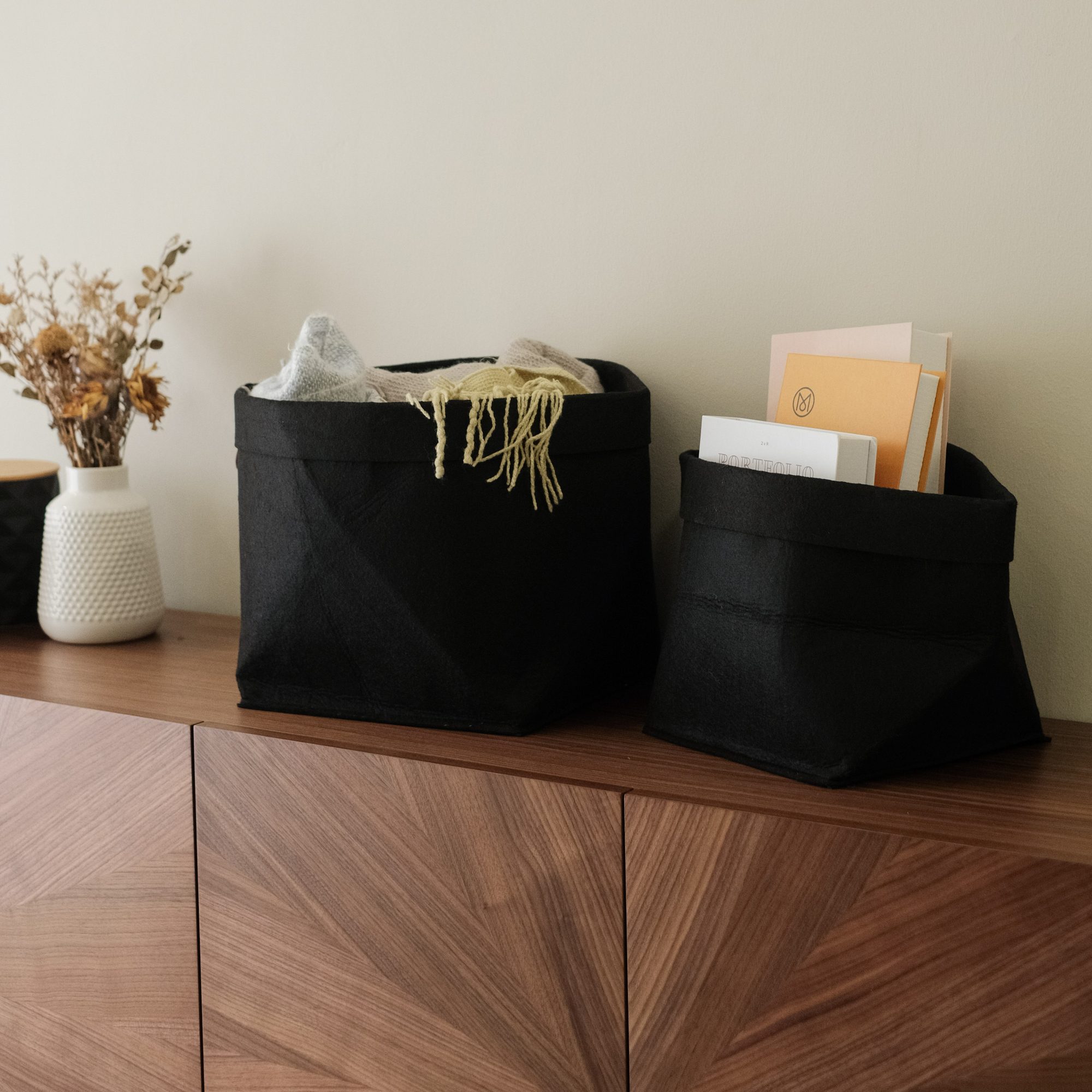Alfie Black Felt Basket - Large