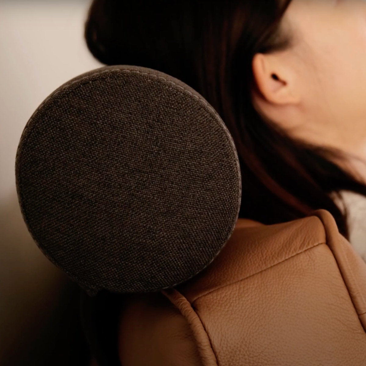 Laura Pebble Grey Headrest