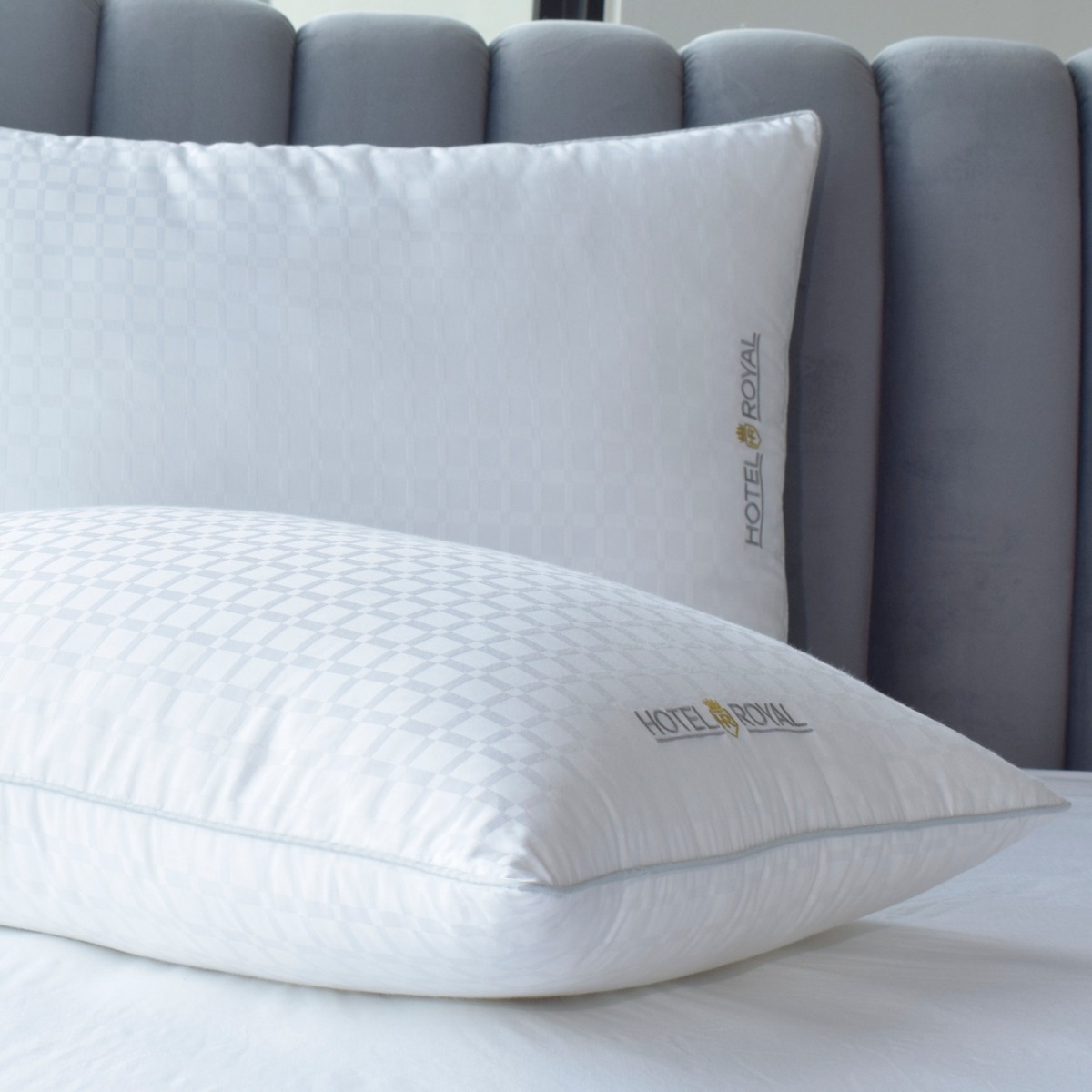 Hotel Royal Pillow (Set of 2)