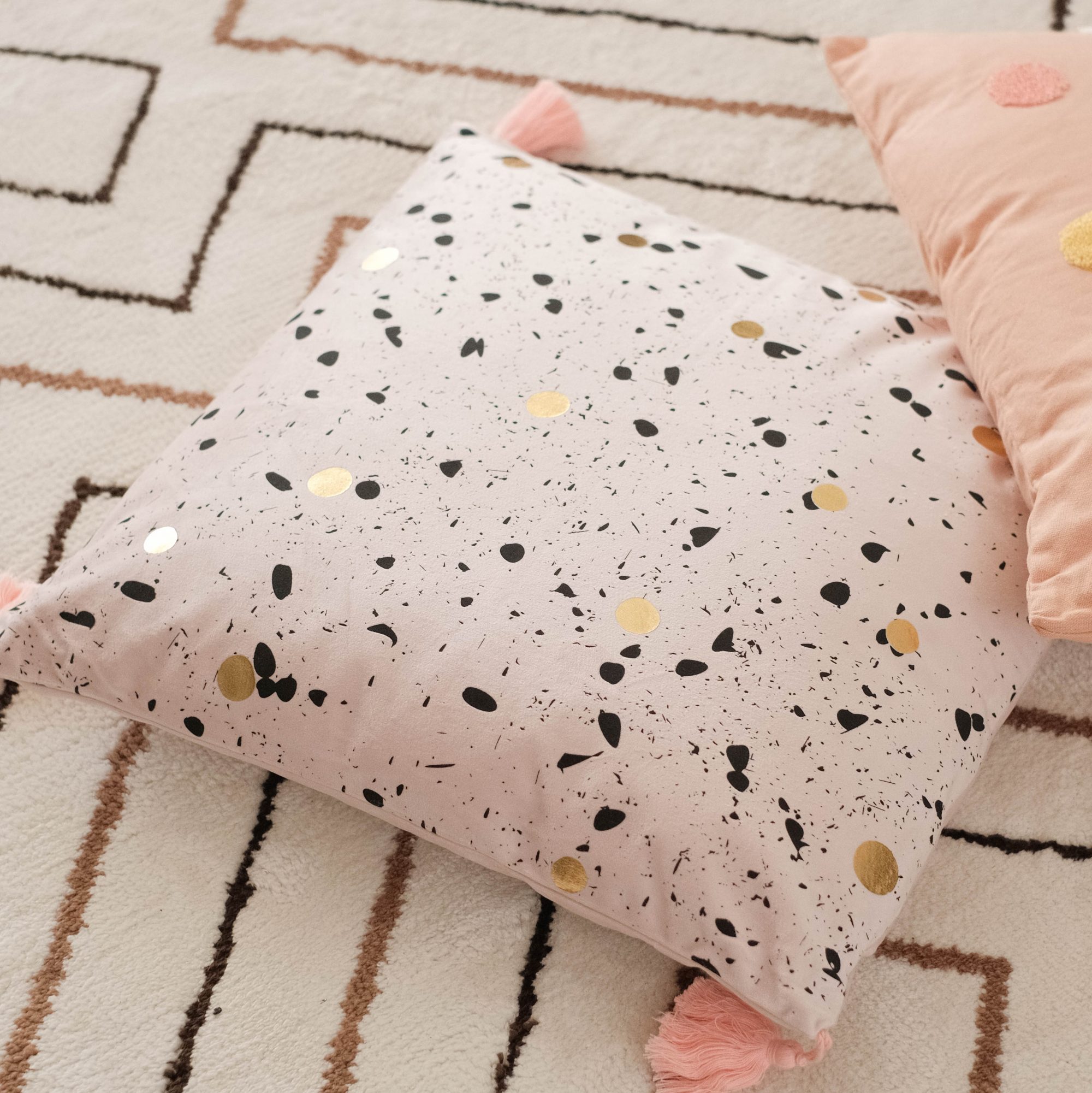 Tabitha Pink Velvet Cushion with Tassels 45x45