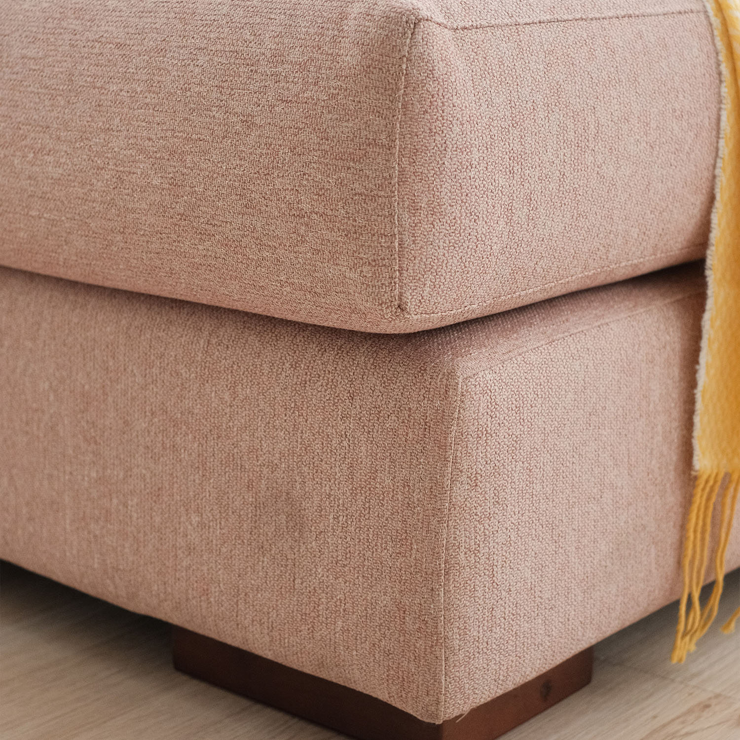 Joen Right Sectional Sofa
