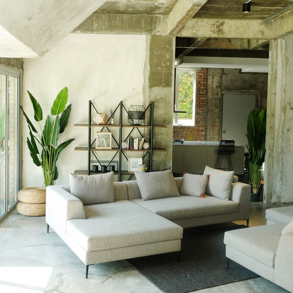 Sebastian Right Sectional Sofa