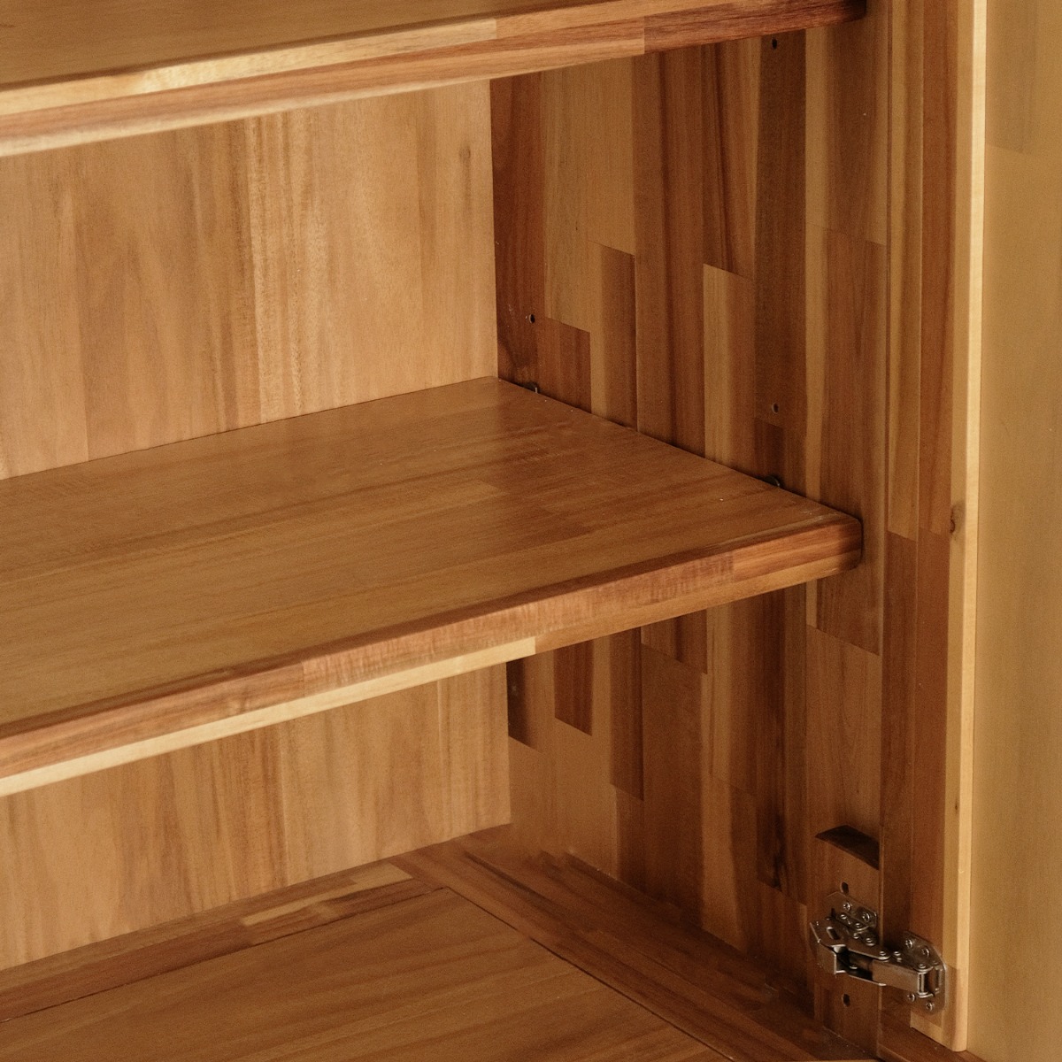 Budi 2 Doors Highboard (Markdown)