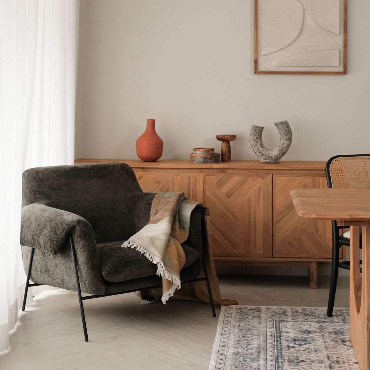 Ivan Pine Green Lounge Chair