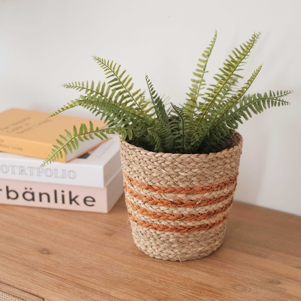 Tazia Seagrass Small Basket