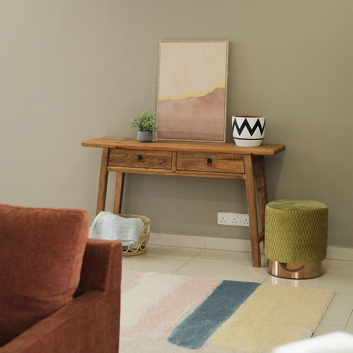 Reclaimed Wood Console Table with 2 Drawers