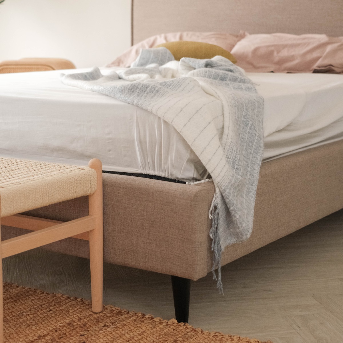Ava Sand Beige Queen Bed