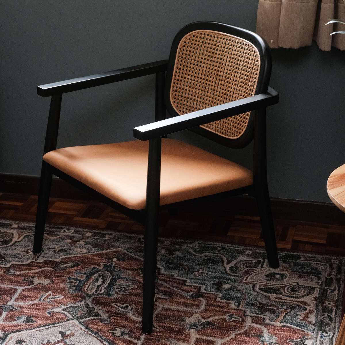 Mori Ebony Lounge Chair