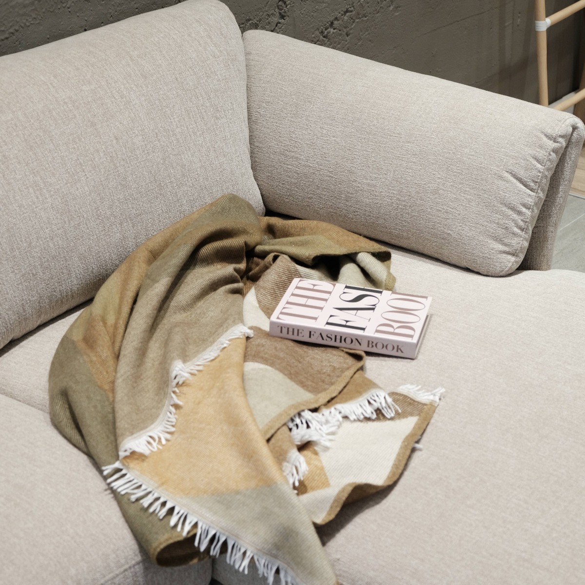 Lissette Sand Brown Left Sectional Sofa