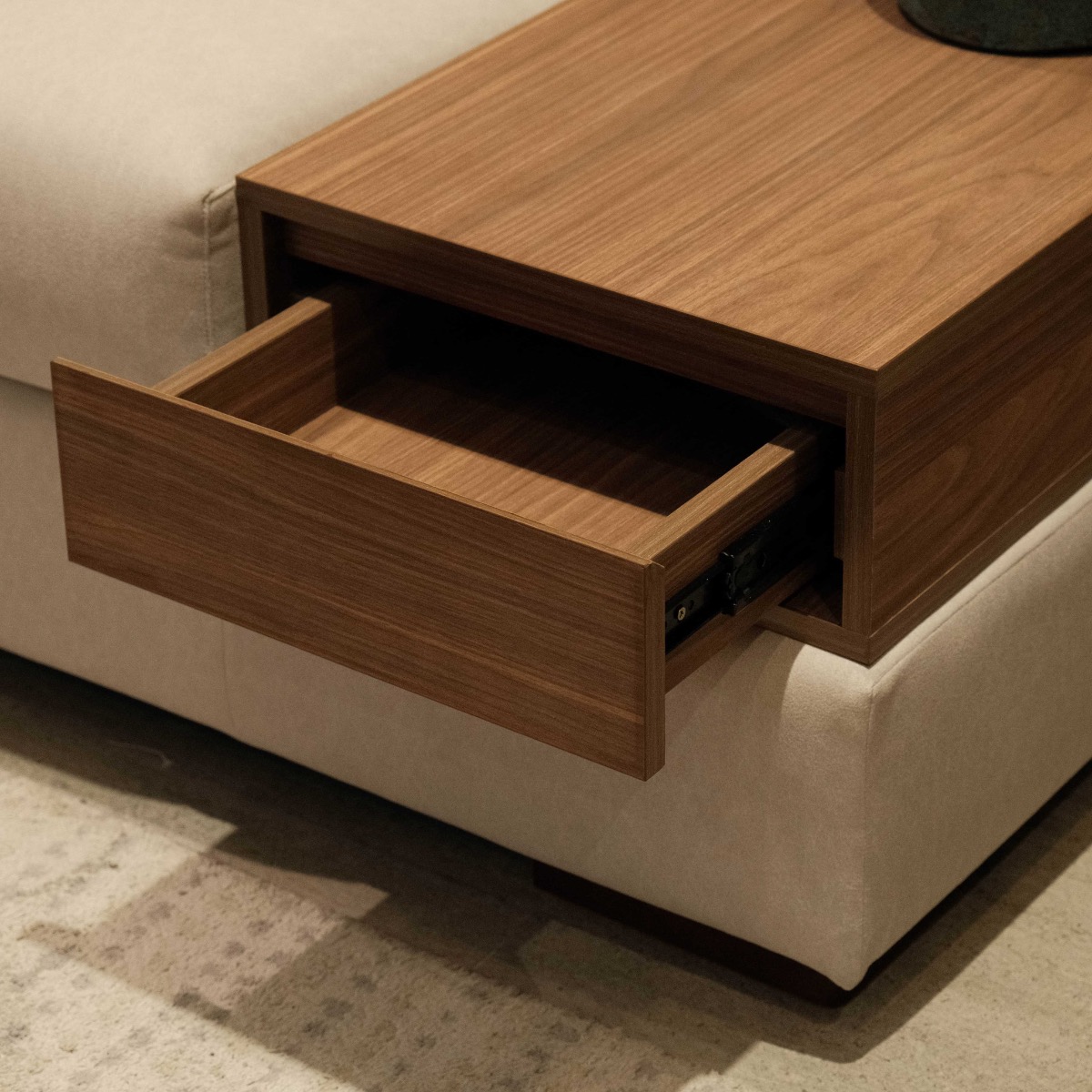 Joen Right Sectional Sofa with Left Side Table