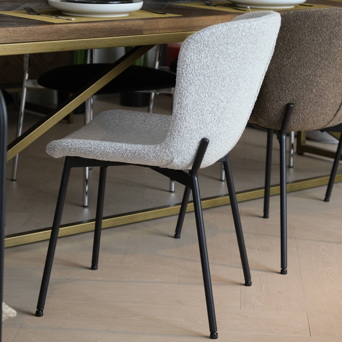 Zoya Cloud Grey Dining Chair