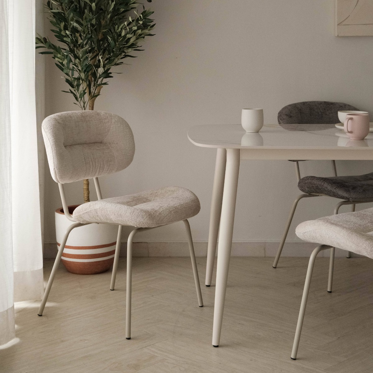 Hyde Champagne Dining Chair