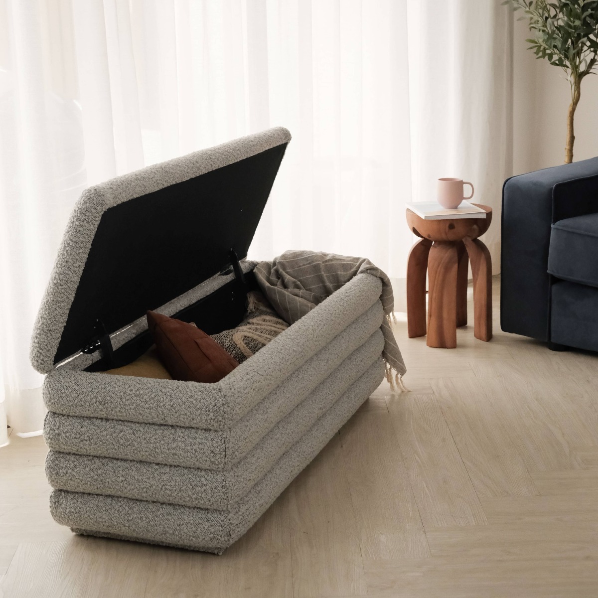 Khloe Cloud Grey Storage Bench