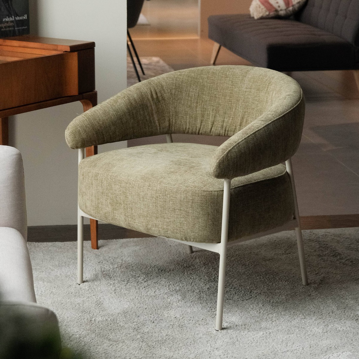Desmond Fern Green Lounge Chair