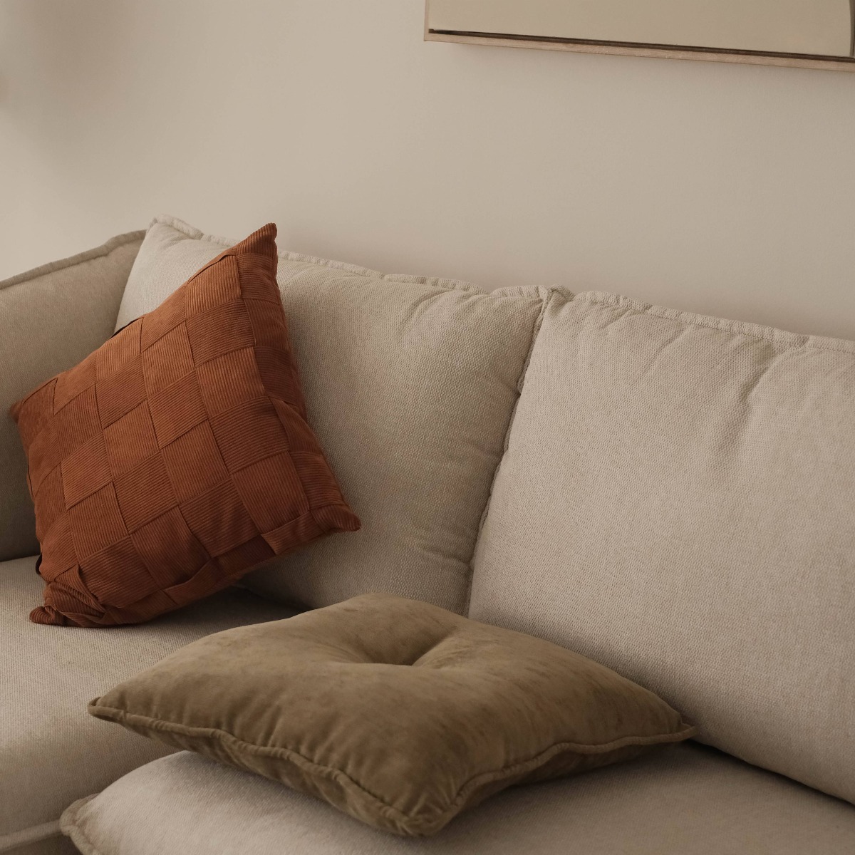 Brett Light Grey Right Sectional Sofa