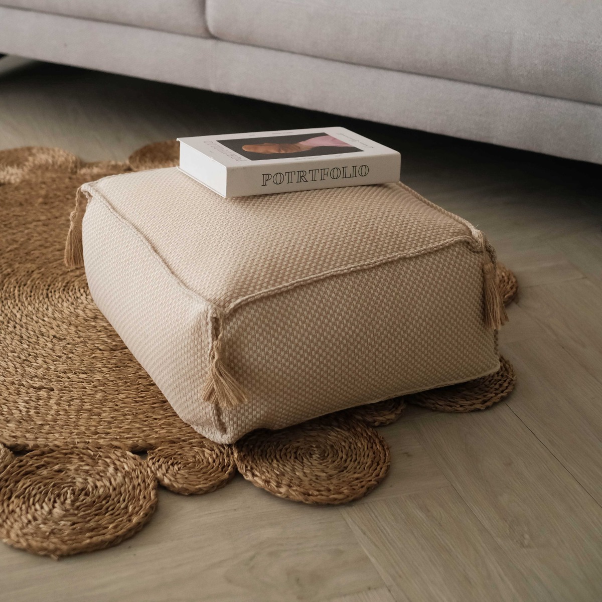 Haydee Natural Pouf