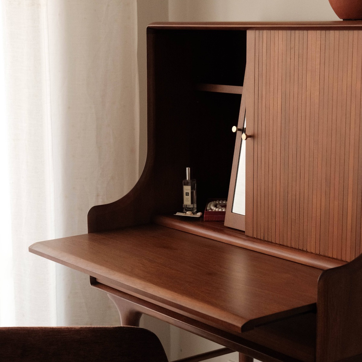 Scarlett Dressing Table