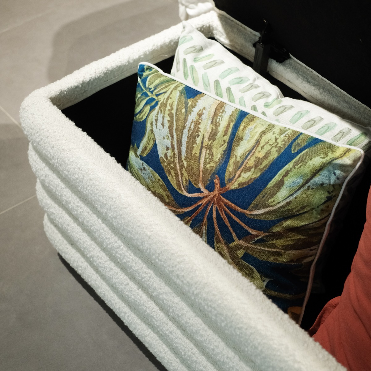 Khloe Cloud White Storage Bench