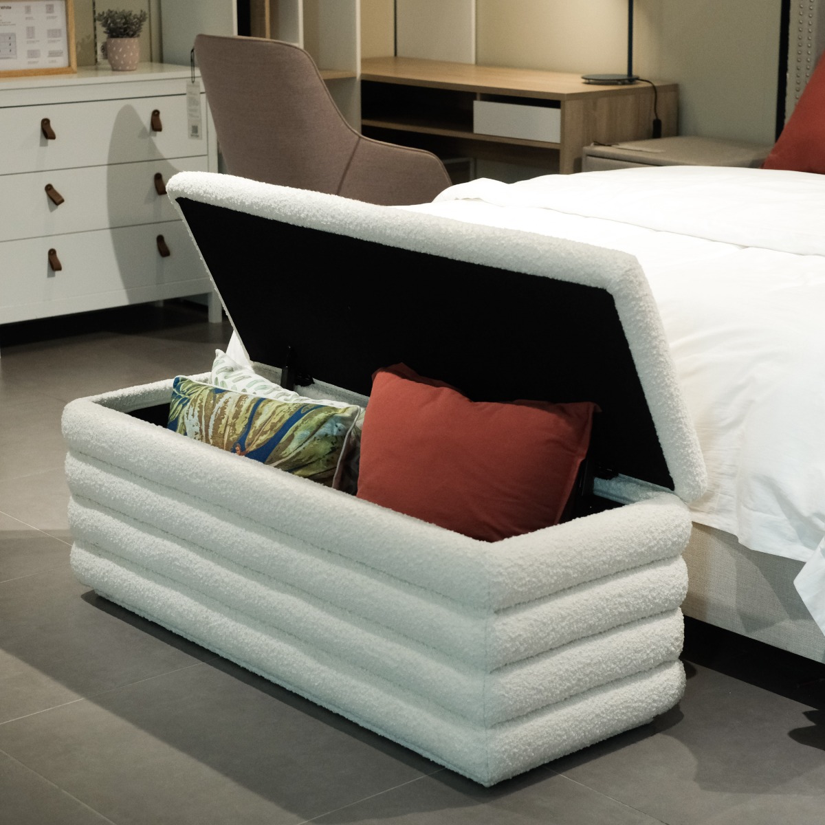 Khloe Cloud White Storage Bench