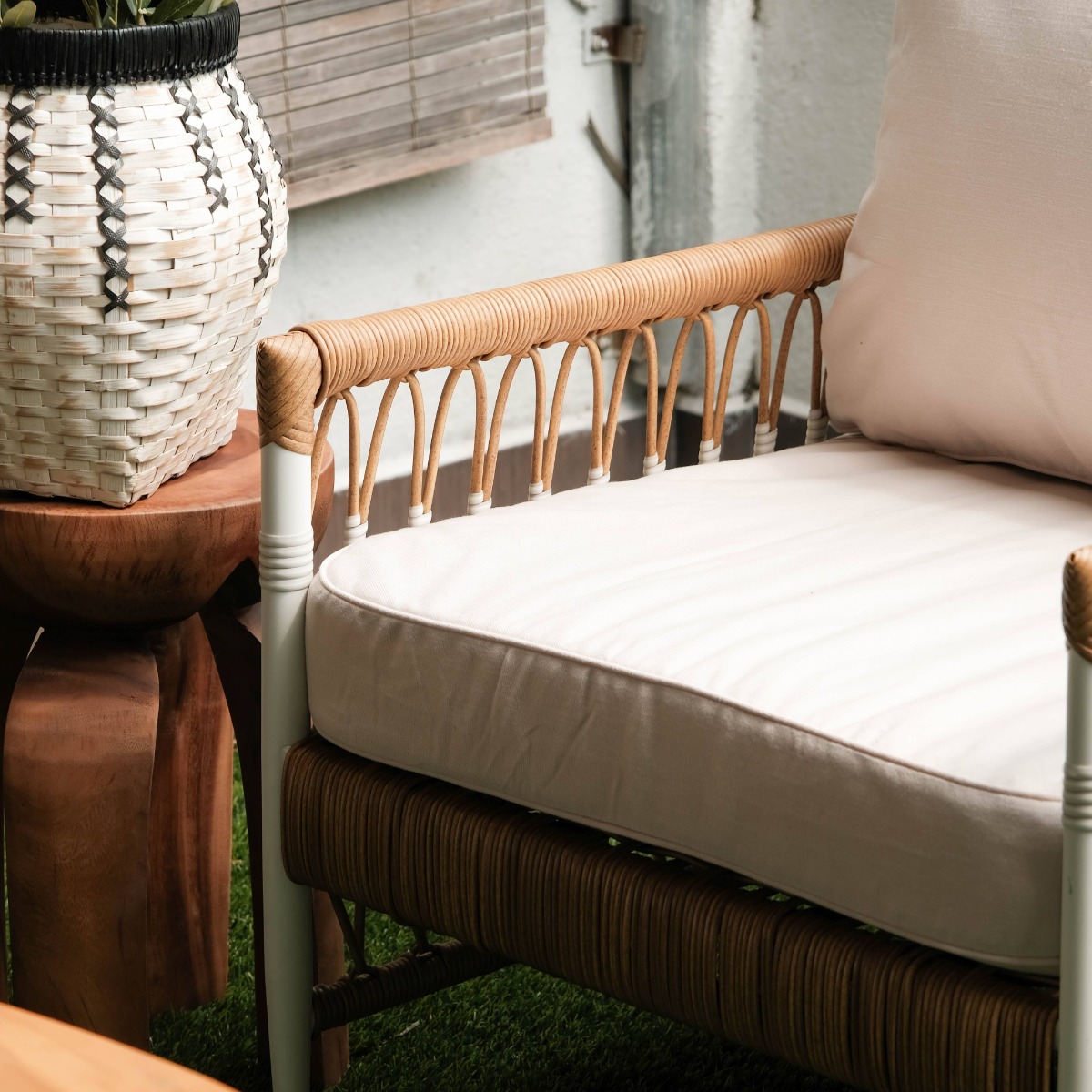Kalmia Outdoor 1 Seater Sofa
