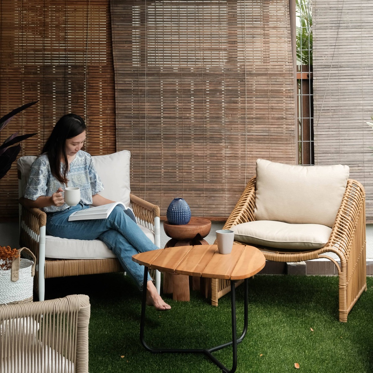 Kalmia Outdoor 1 Seater Sofa