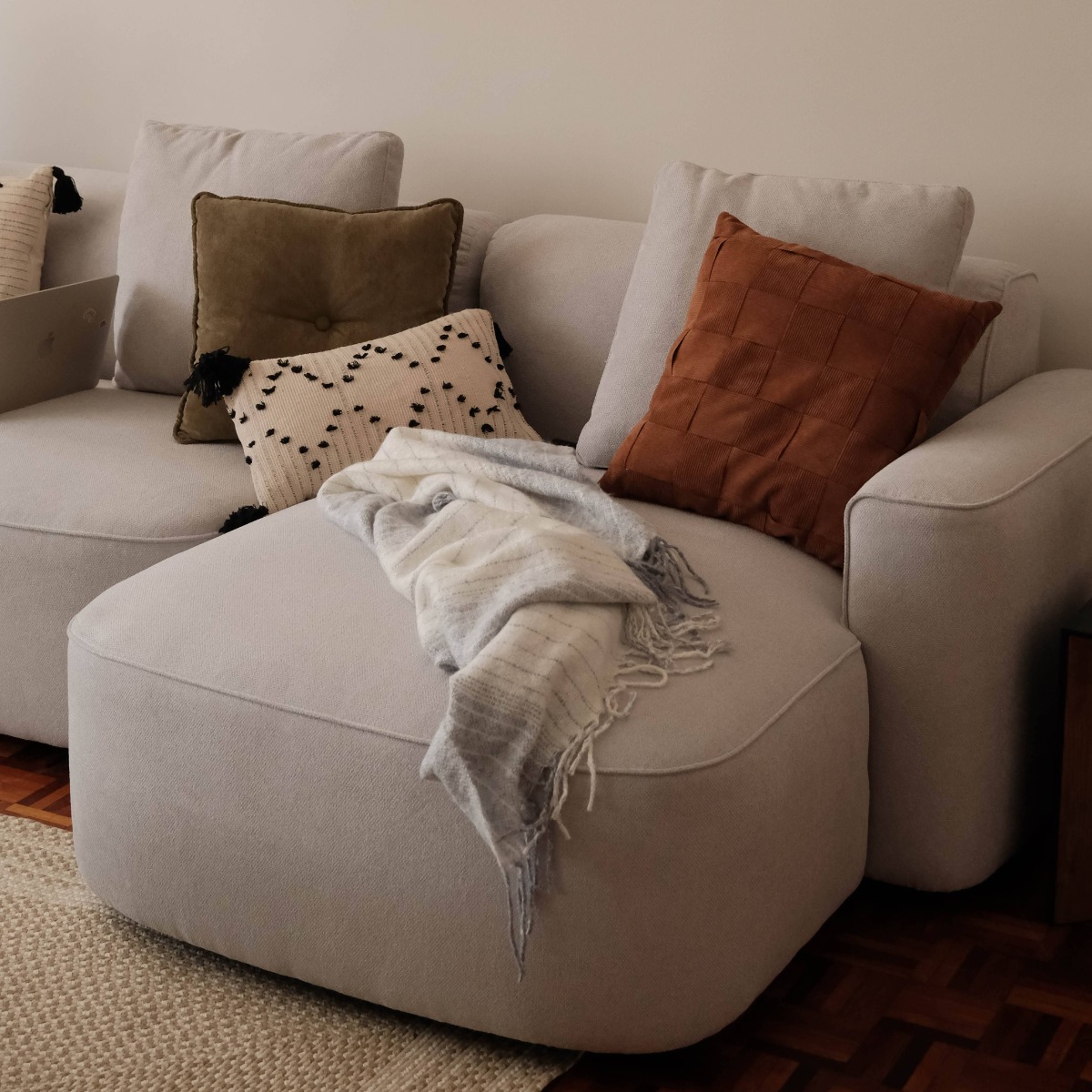Raissa Light Grey Left Sectional Sofa