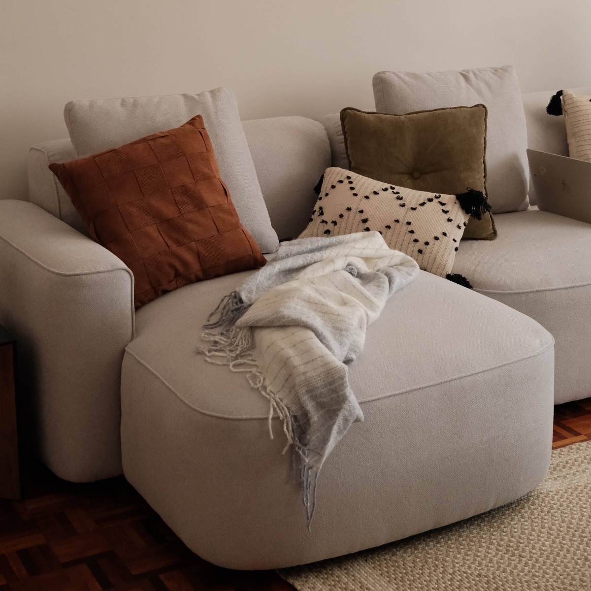 Raissa Light Grey Right Sectional Sofa