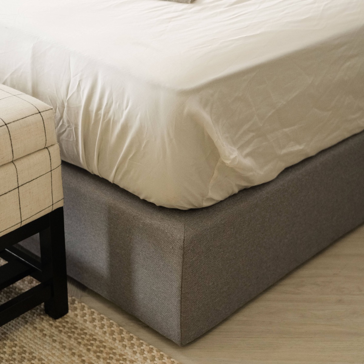 Edda Pebble Grey Queen Divan