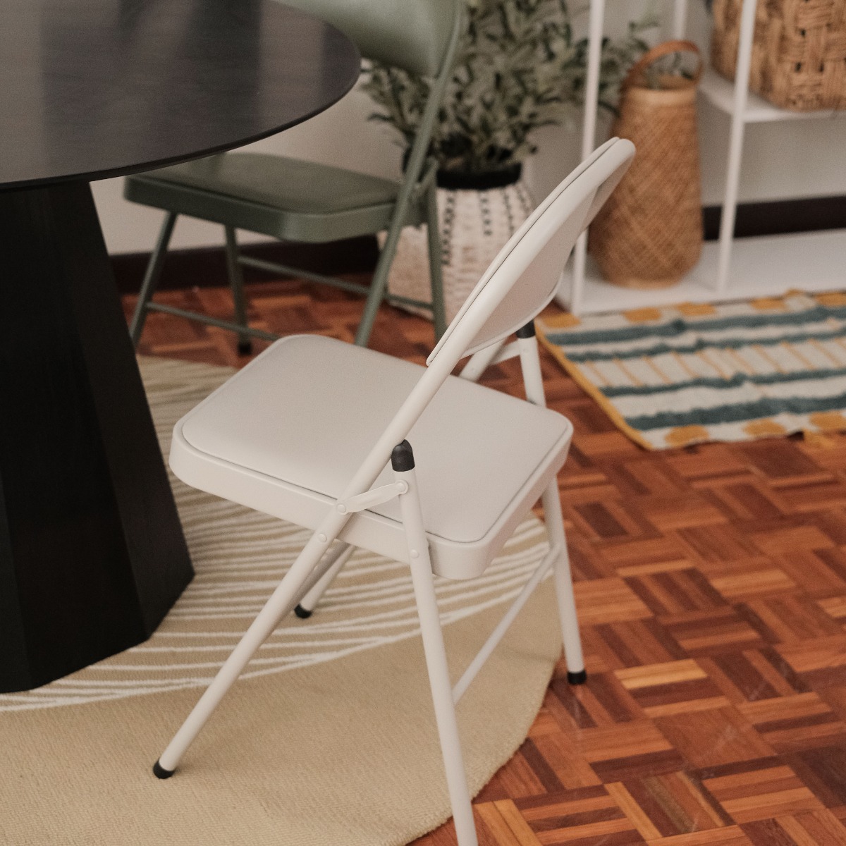 Hana Folding Chair Taupe