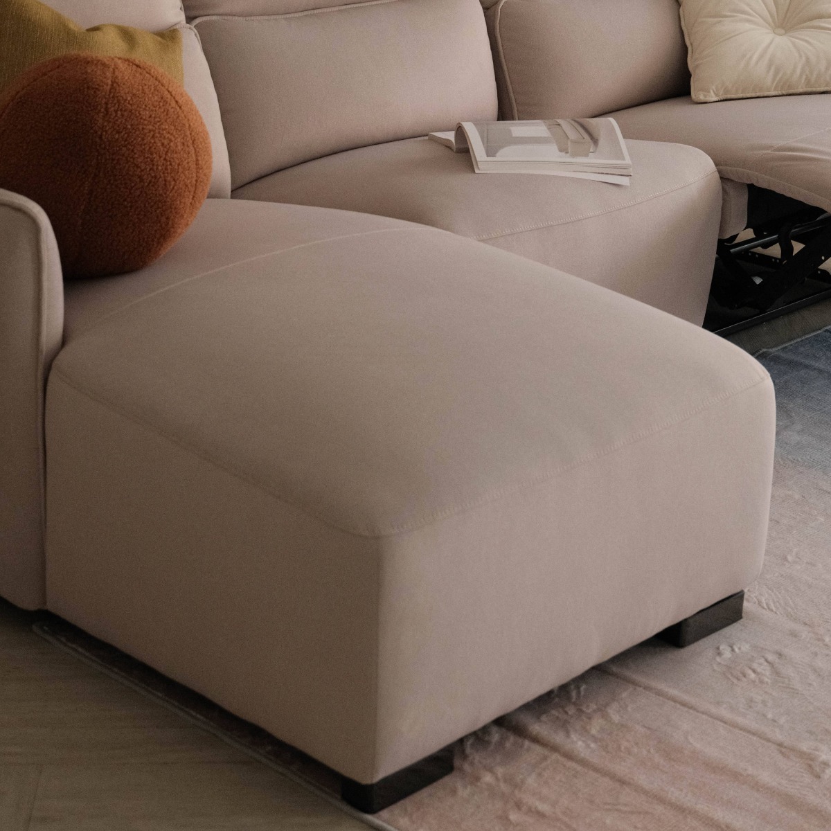 Camilla Right Sectional Power Reclining Sofa
