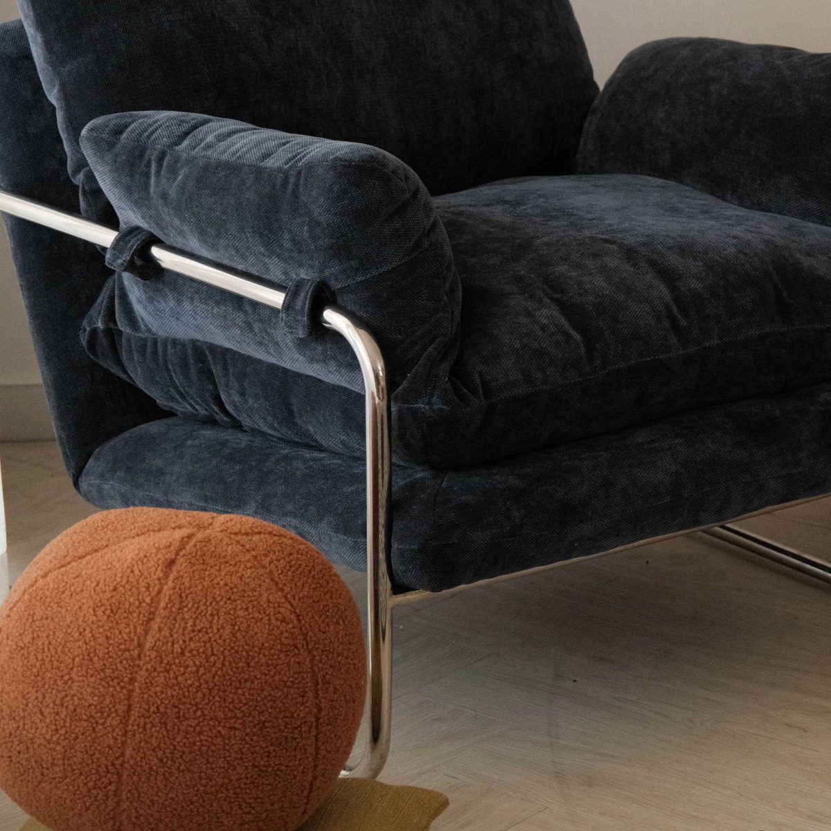 Julius Mid Century Midnight Blue Lounge Chair