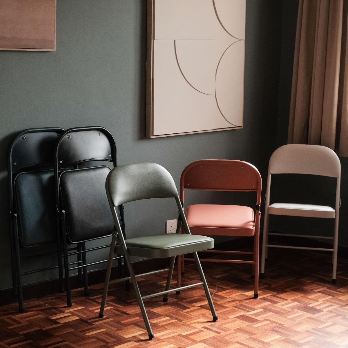 Hana Folding Chair Olive