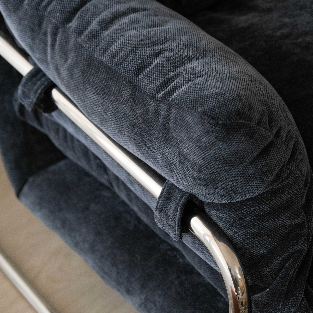 Julius Mid Century Midnight Blue Lounge Chair