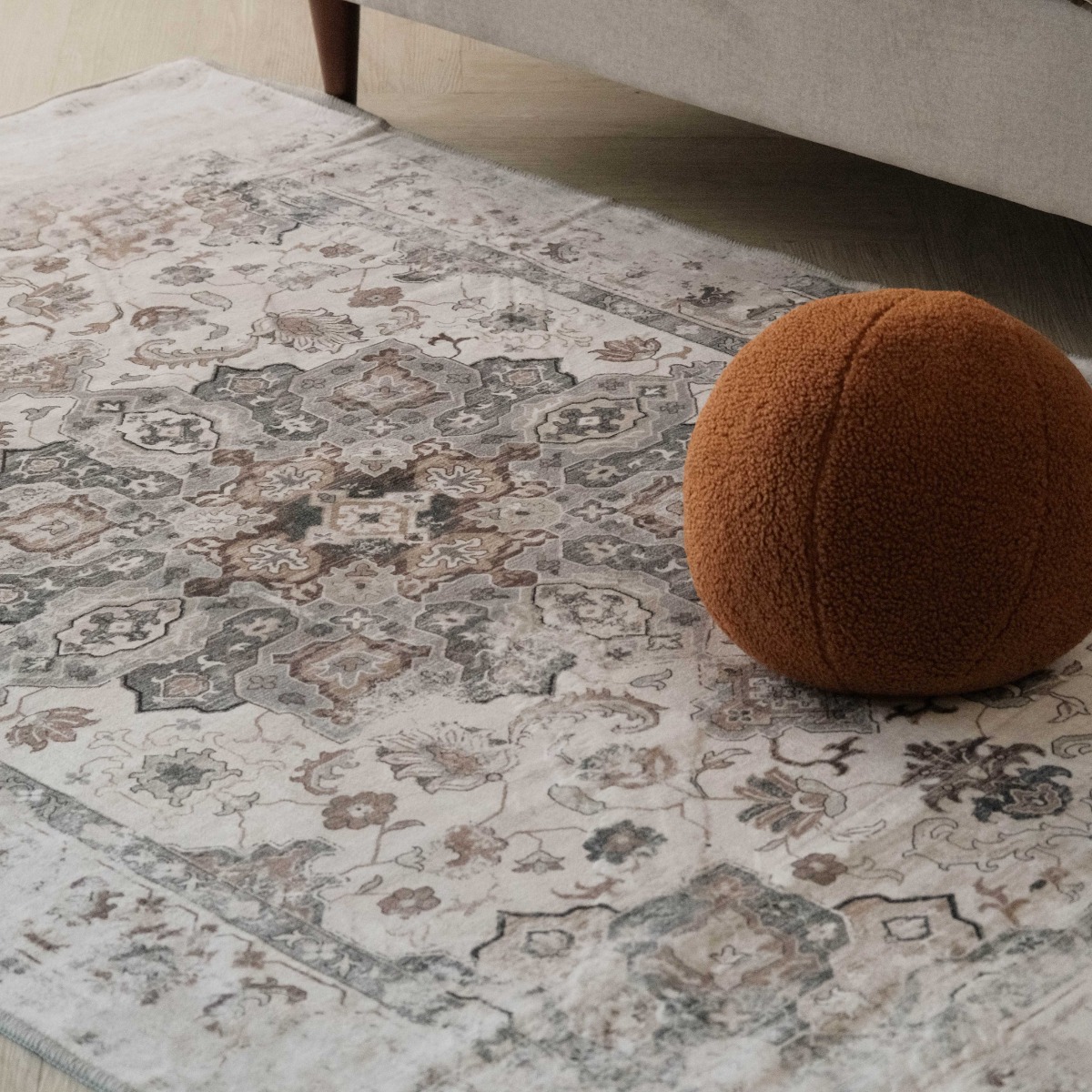 Sofea Printed Soft Polyester Rug 140x200cm