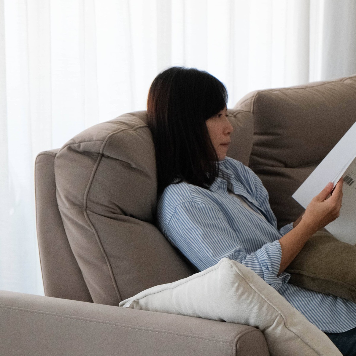 Maila Left Corner Sofa With Adjustable Back