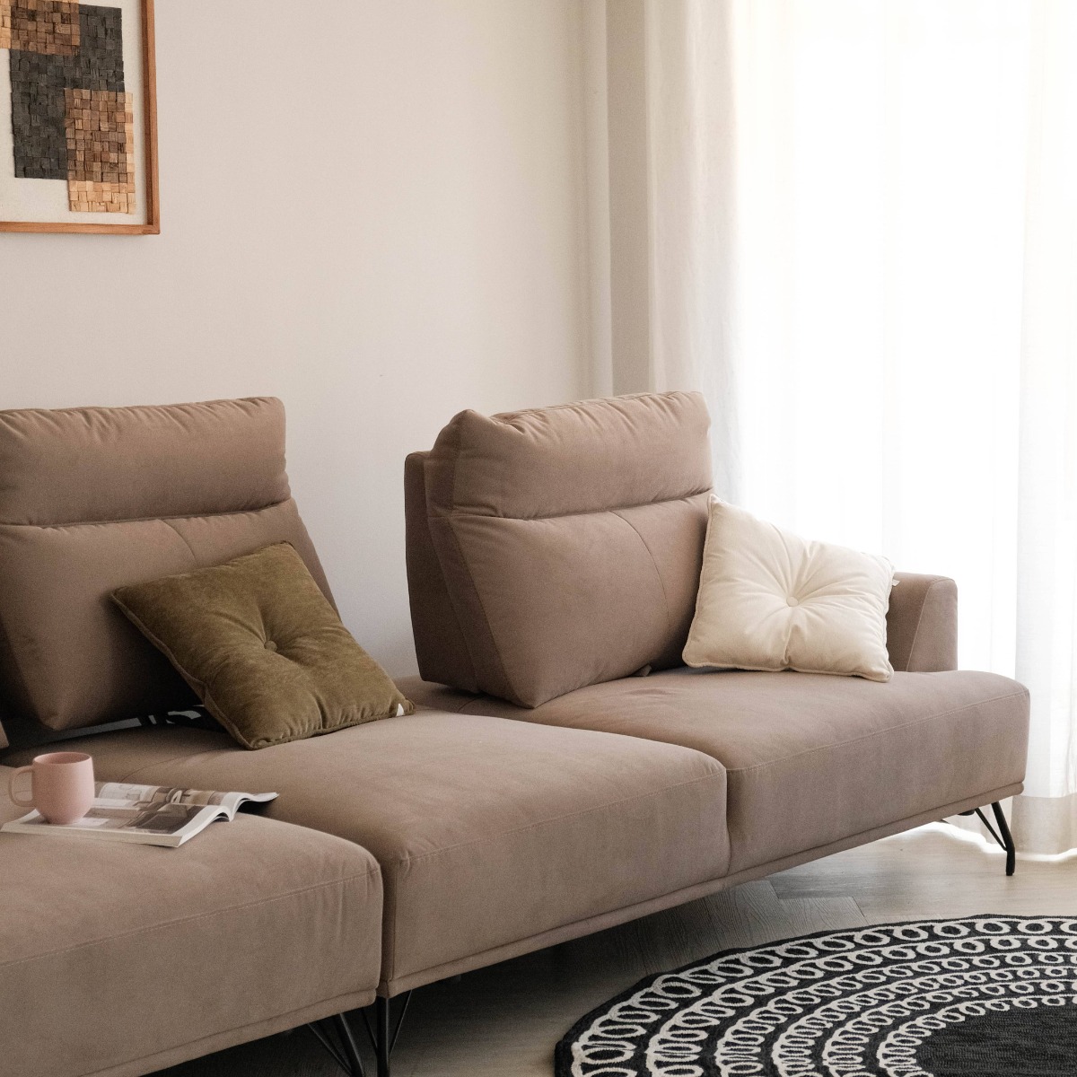 Maila 4 Seater Right Chaise Sofa With Adjustable Back