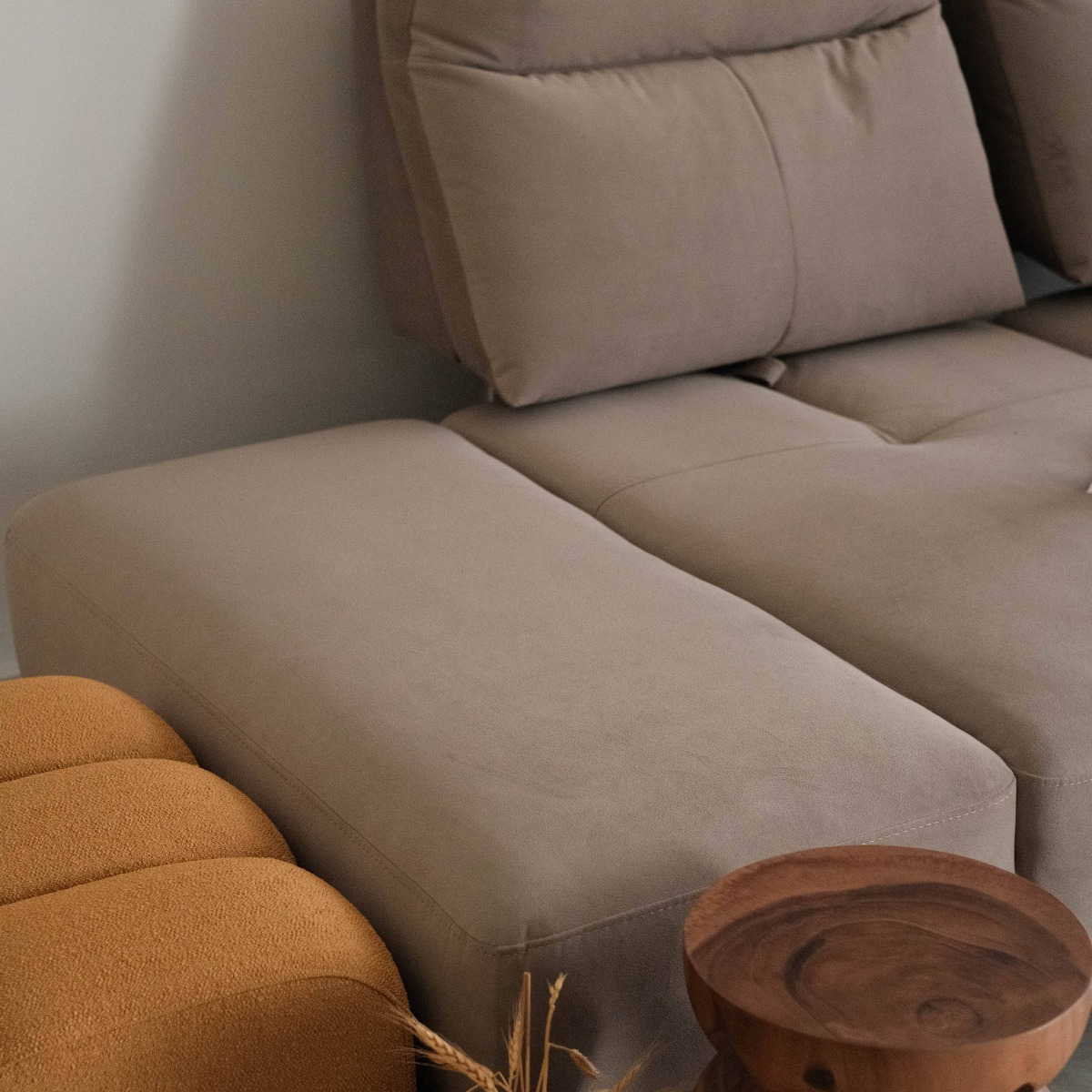 Maila 4 Seater Right Chaise Sofa With Adjustable Back