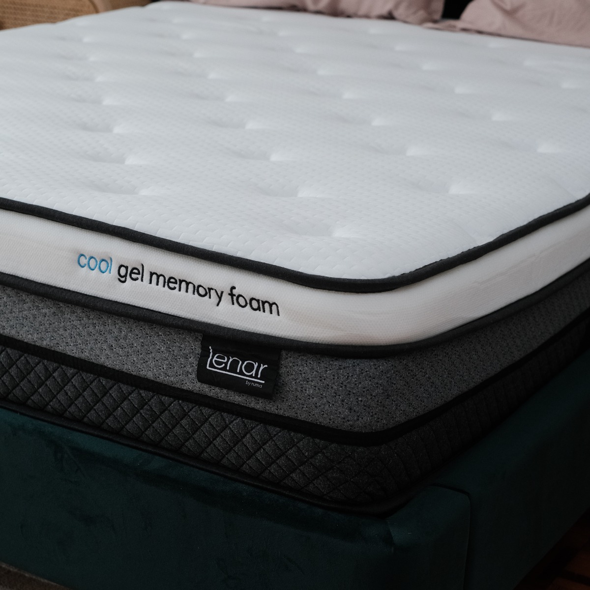 Lenar Frio Cool Gel Memory Foam King Mattress