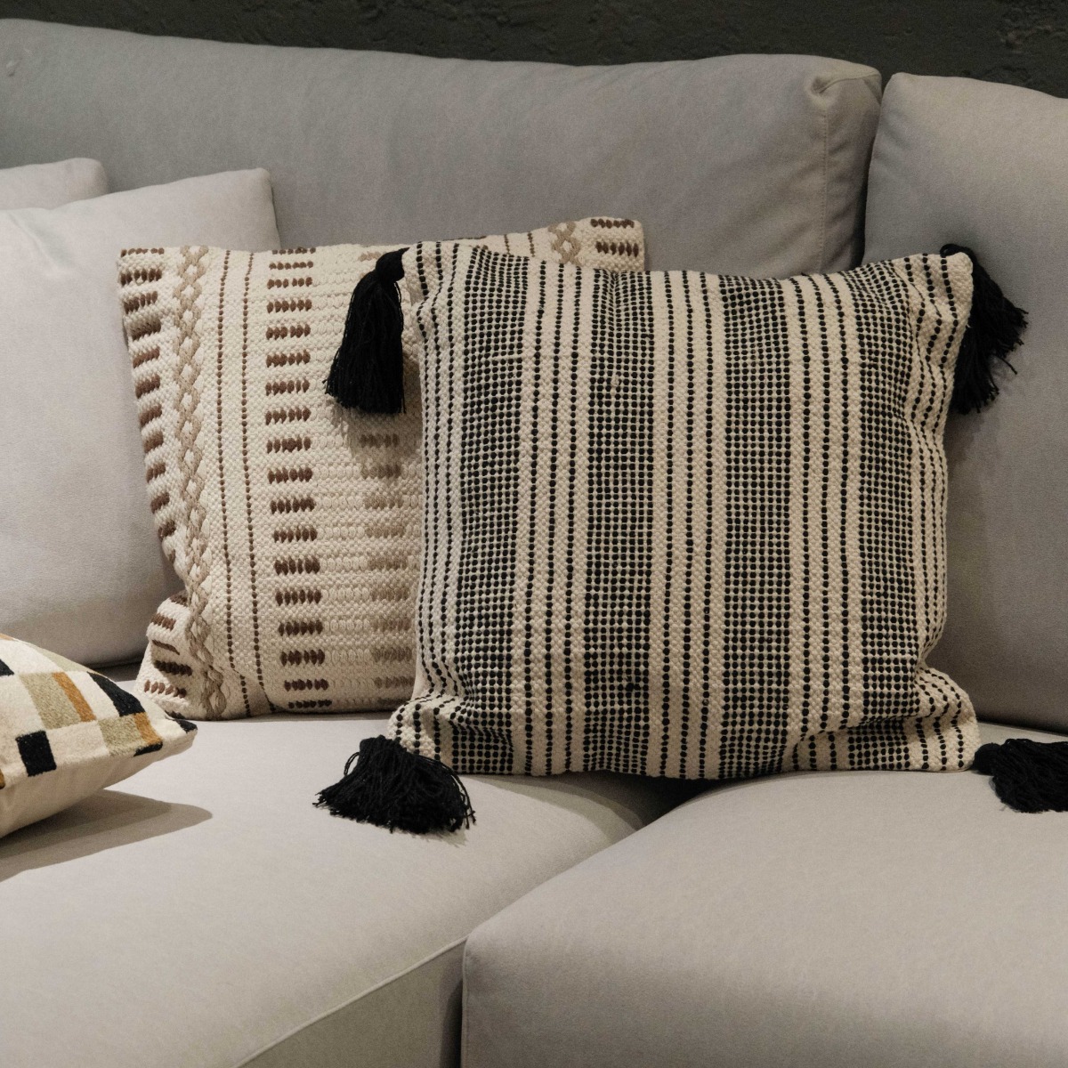 Xandra Stitch Cushion 45x45