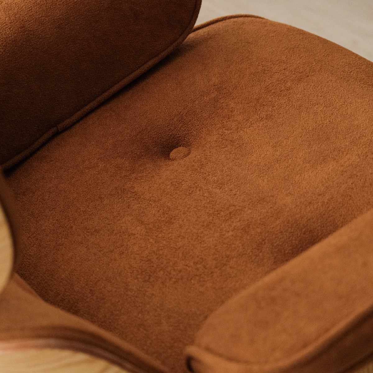 Replica Eames Lounge Chair with Ottoman - Oak & Camel Brown