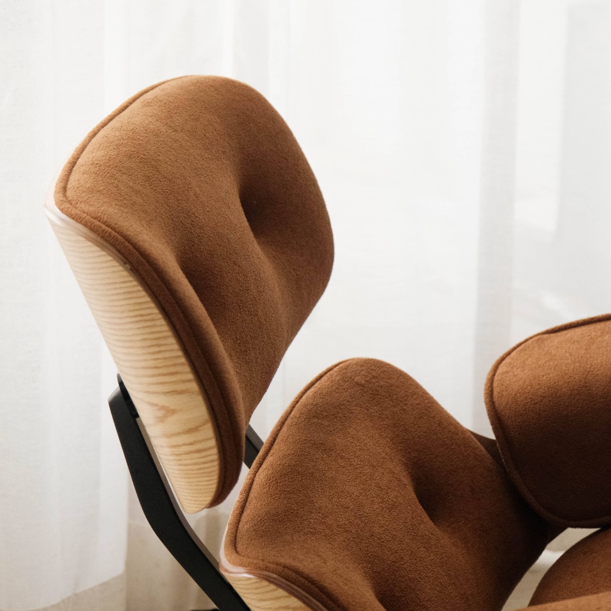 Replica Eames Lounge Chair with Ottoman - Oak & Camel Brown